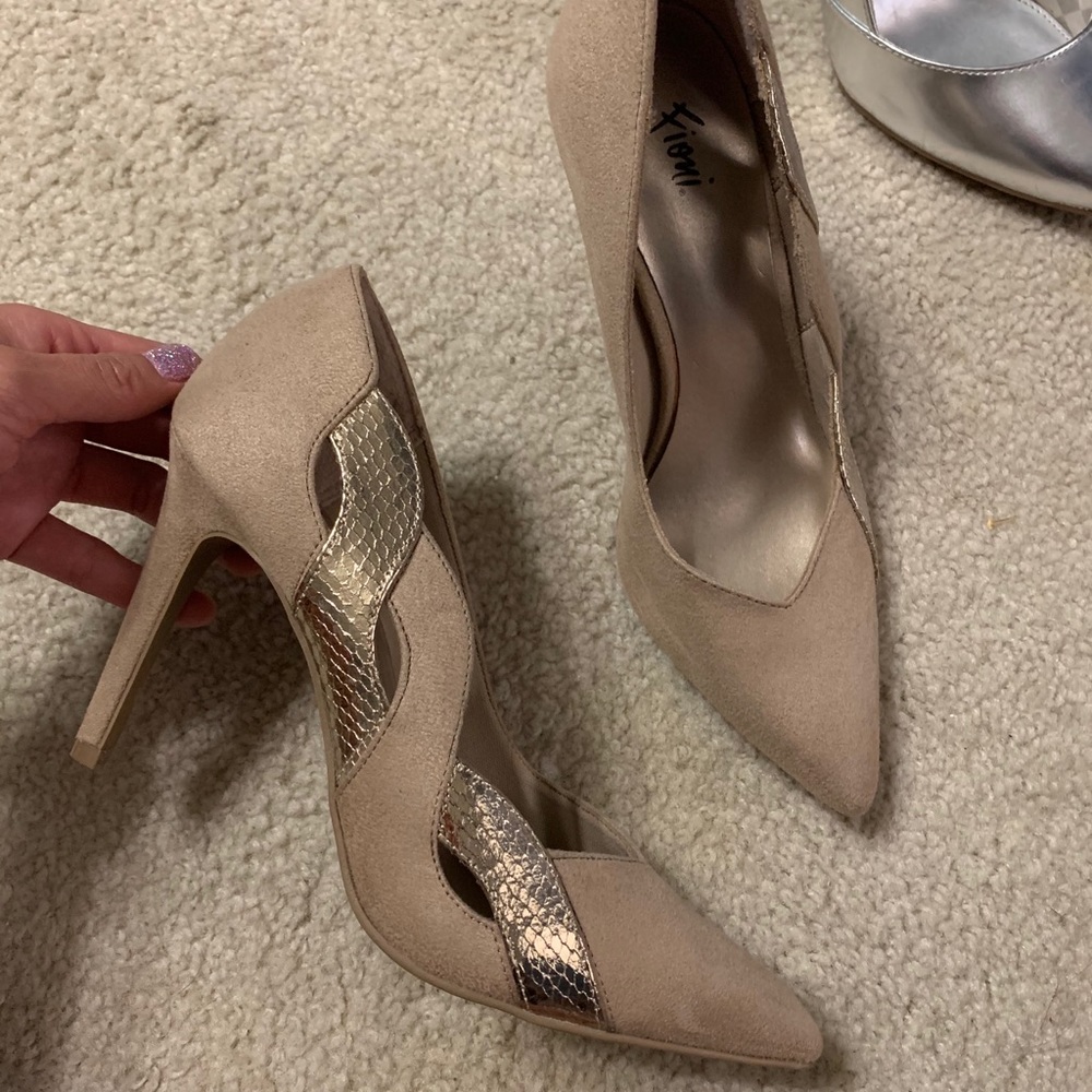 Tan heels